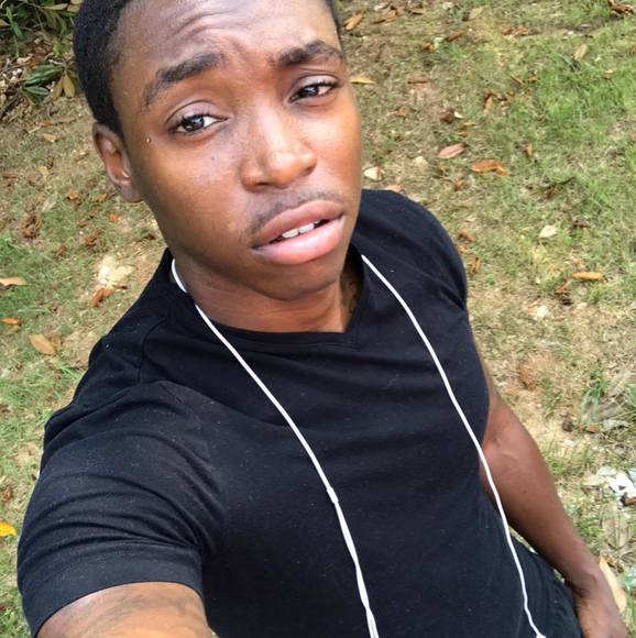 Meet your Posher, Dishuaun - Picture 1 of 1